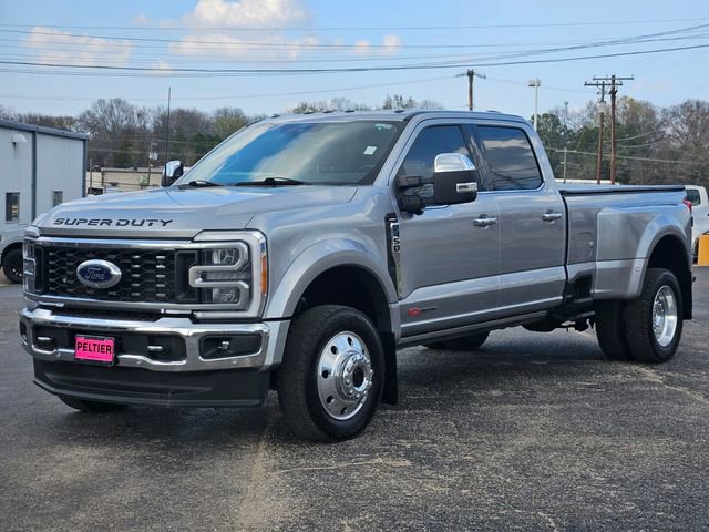 Certified 2023 Ford F450 Lariat w/ Lariat Ultimate Package image 3