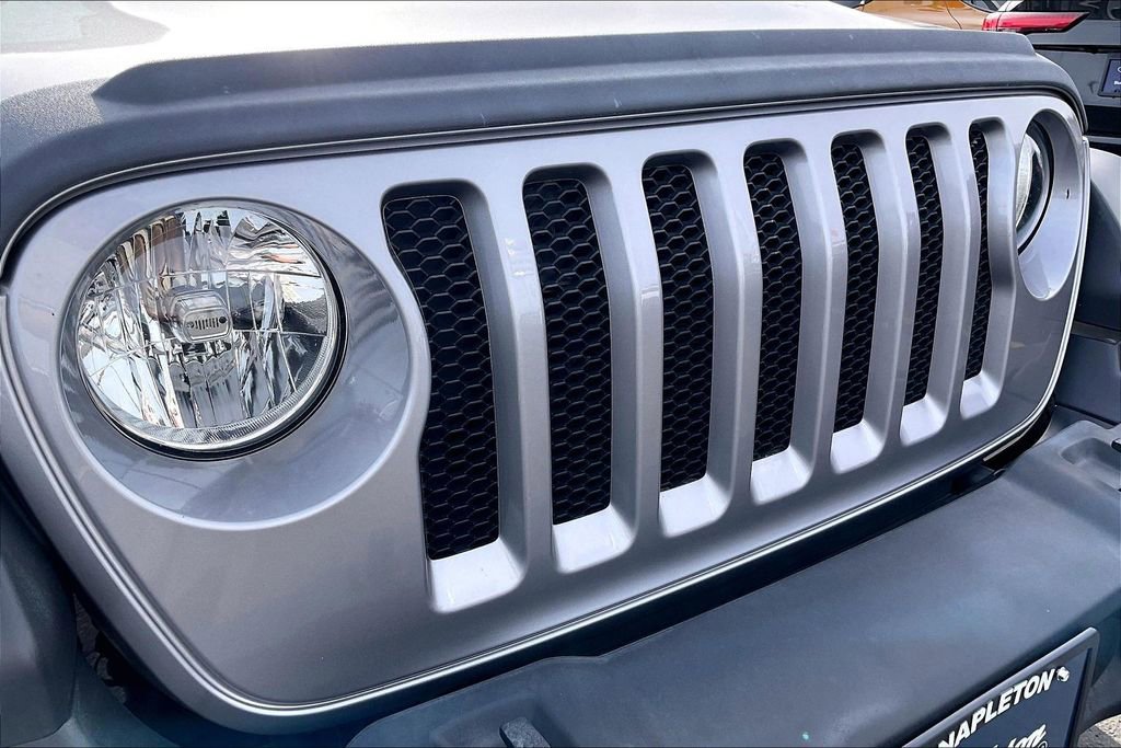 Used 2020 Jeep Wrangler Unlimited Sport S AWD/4WD image 28