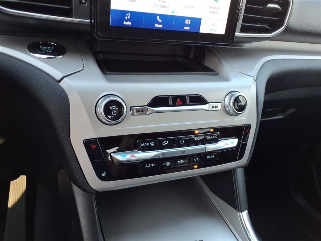 Certified 2023 Ford Explorer XLT w/ Equipment Group 202A image 19