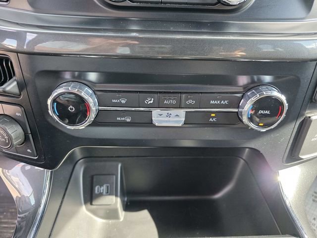 Certified 2023 Ford F150 XLT w/ XLT Black Appearance Package image 15