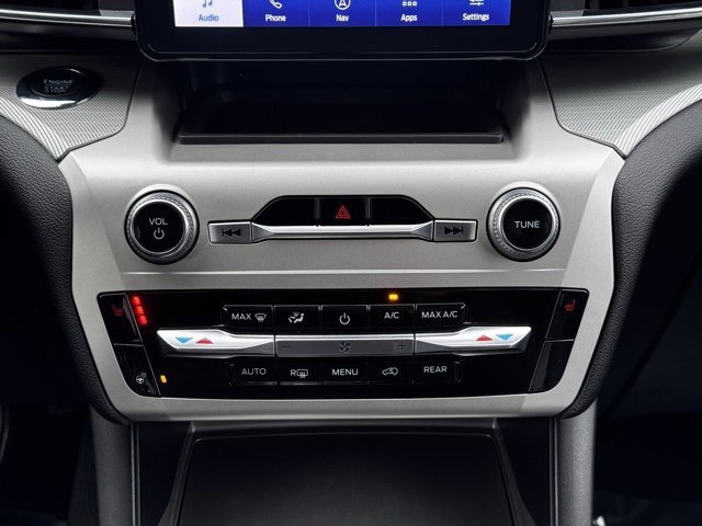 Certified 2022 Ford Explorer XLT w/ XLT Sport Appearance Package image 17