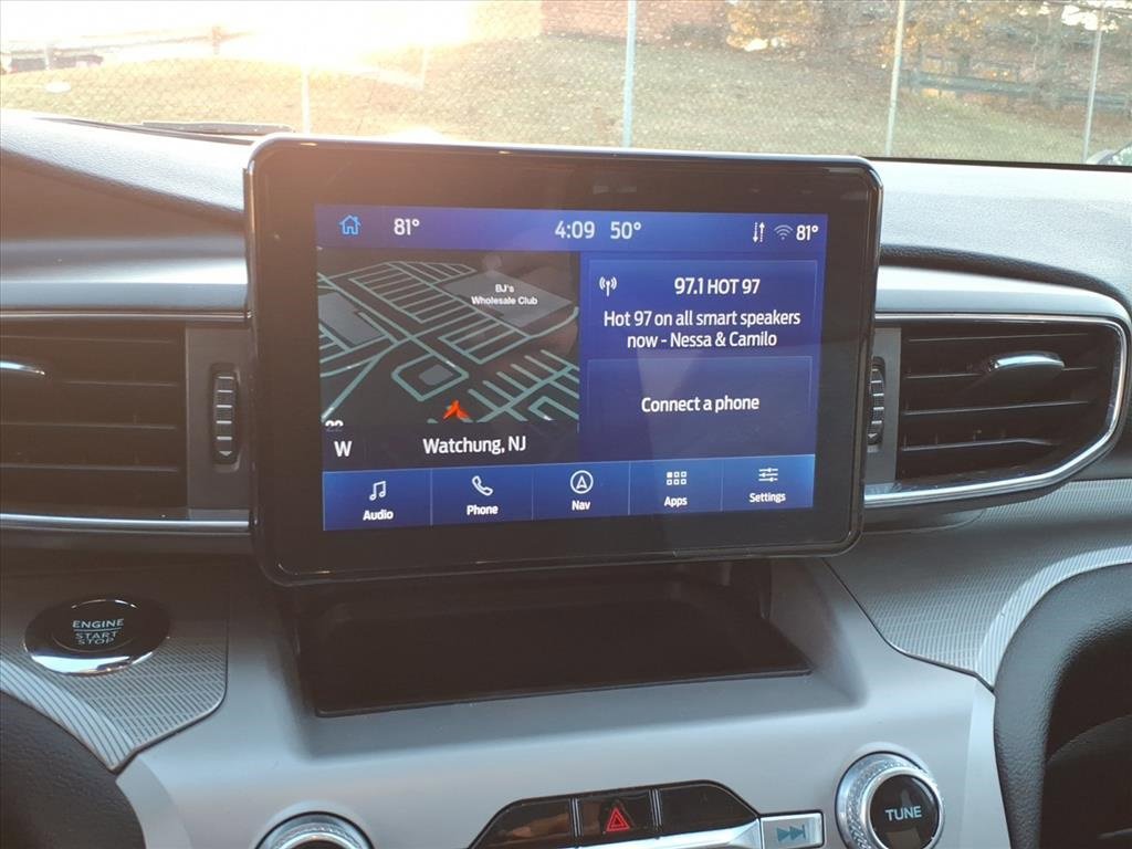 Certified 2022 Ford Explorer XLT w/ Equipment Group 202A image 22