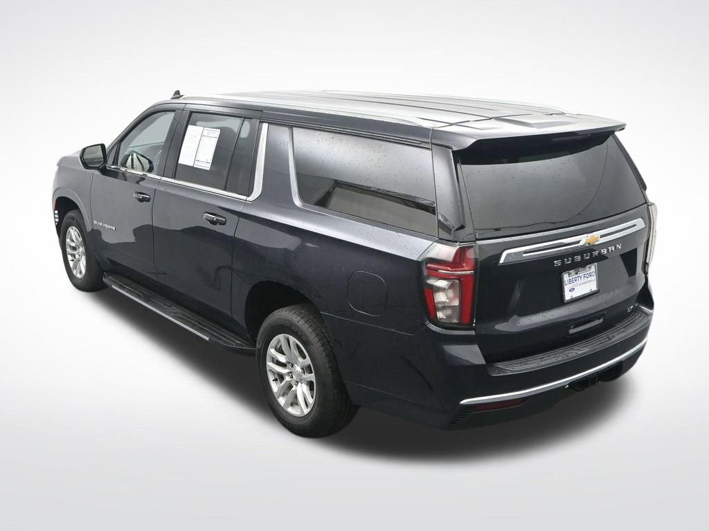 Used 2023 Chevrolet Suburban LT AWD/4WD image 30