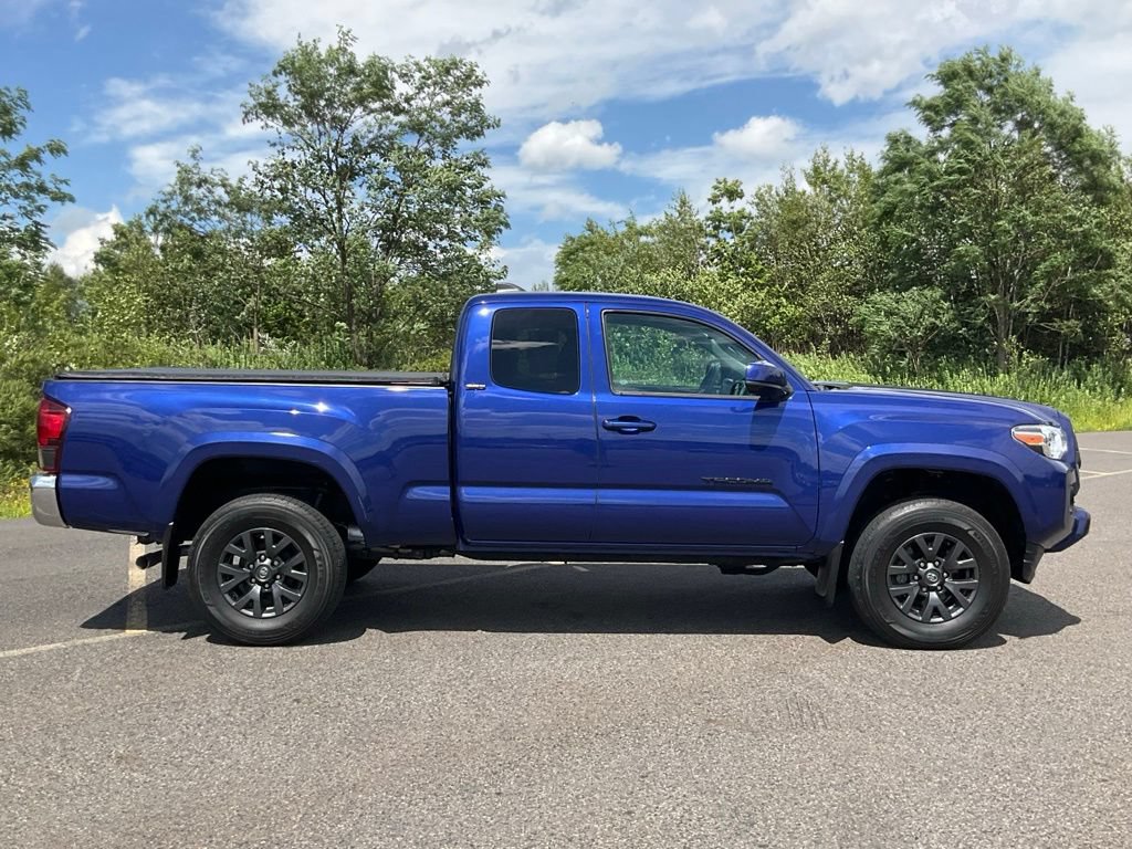 Used 2022 Toyota Tacoma SR5 AWD/4WD image 22