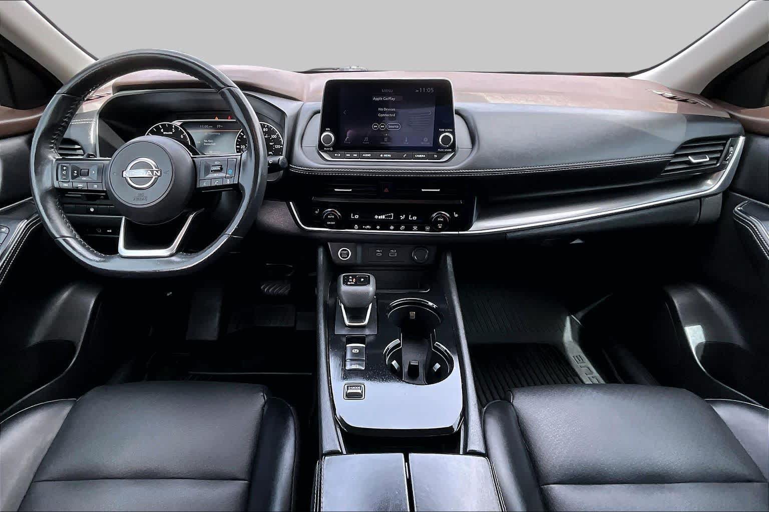 Used 2023 Nissan Rogue SV w/ SV Premium B Package FWD image 15