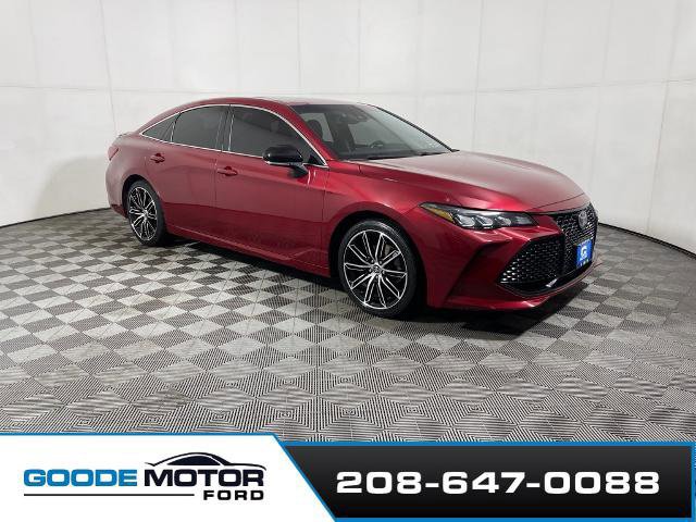 Used 2019 Toyota Avalon XSE image 5