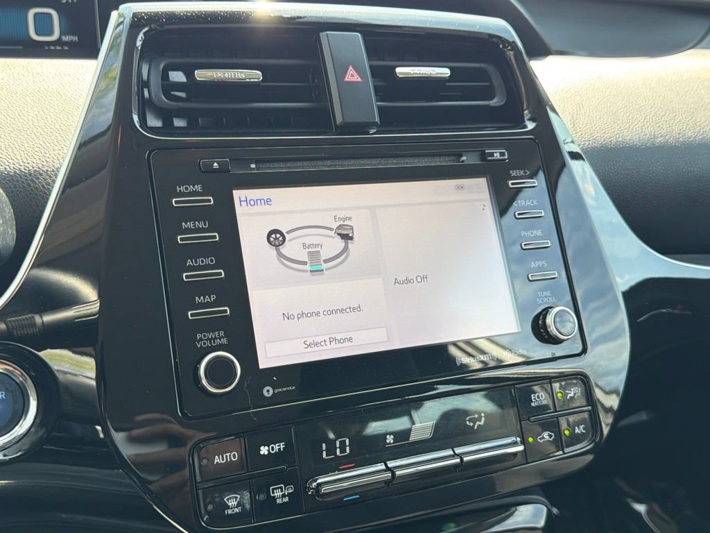 Used 2020 Toyota Prius Prime LE FWD image 30