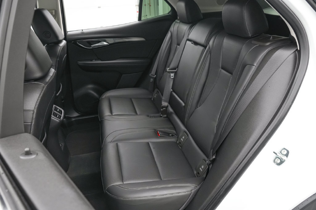 Used 2025 Buick Envision Preferred AWD/4WD image 21