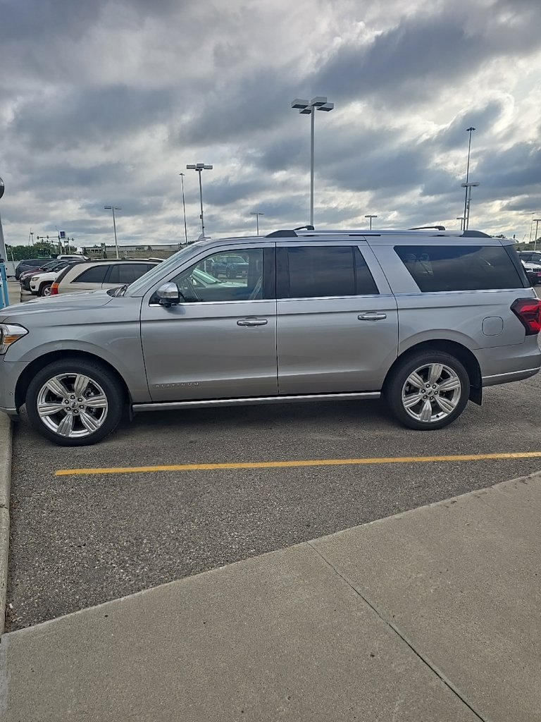 Certified 2024 Ford Expedition Max Platinum AWD/4WD image 2