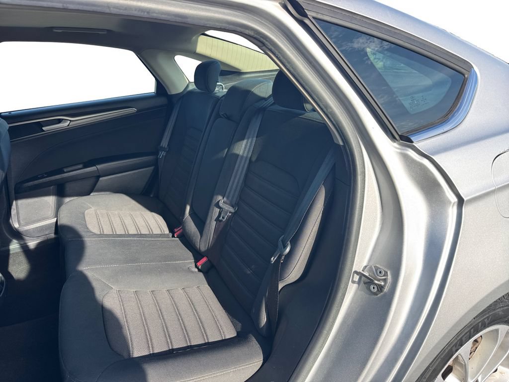 Certified 2019 Ford Fusion SE FWD image 13