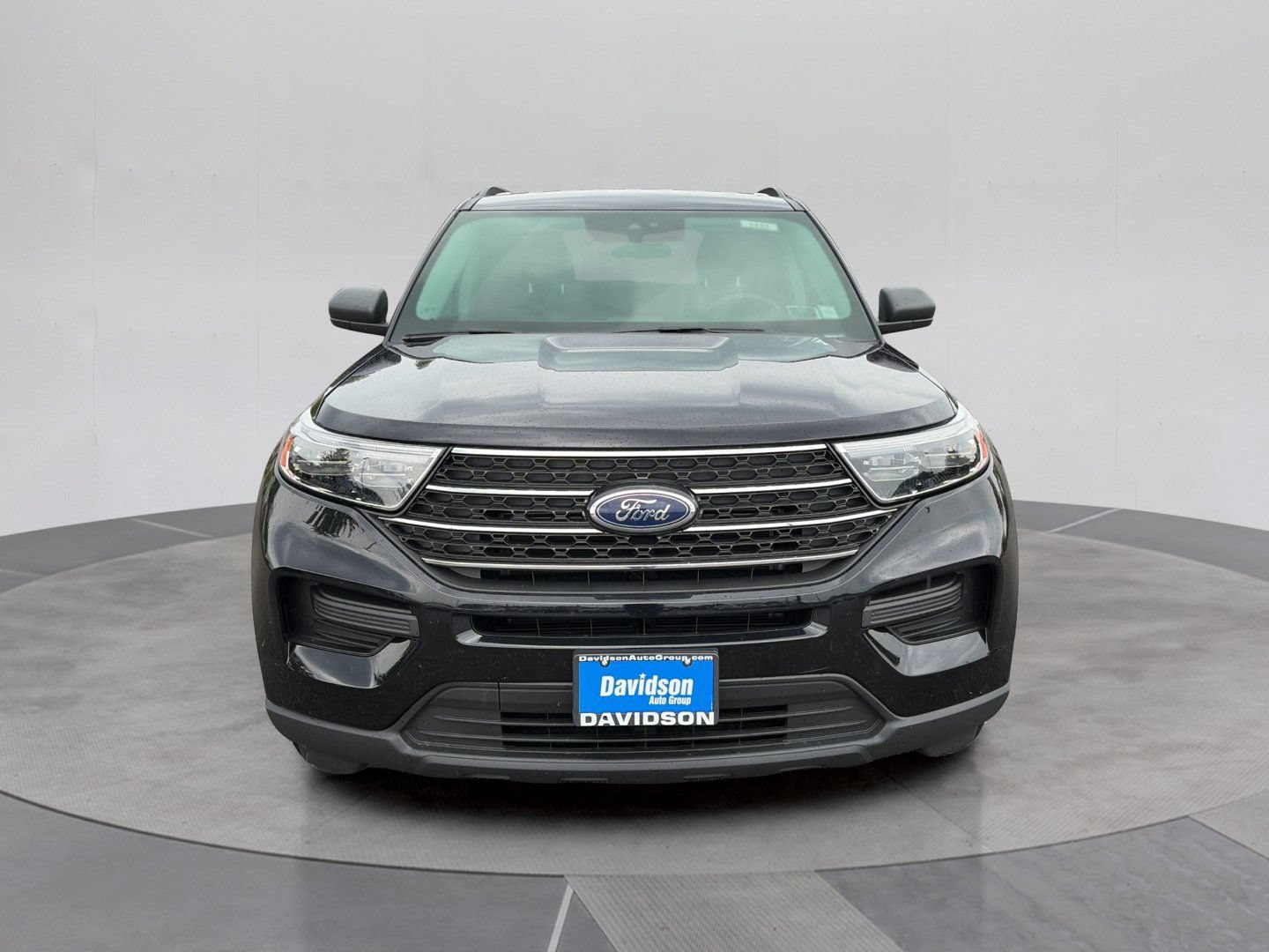 Certified 2023 Ford Explorer XLT AWD/4WD image 9