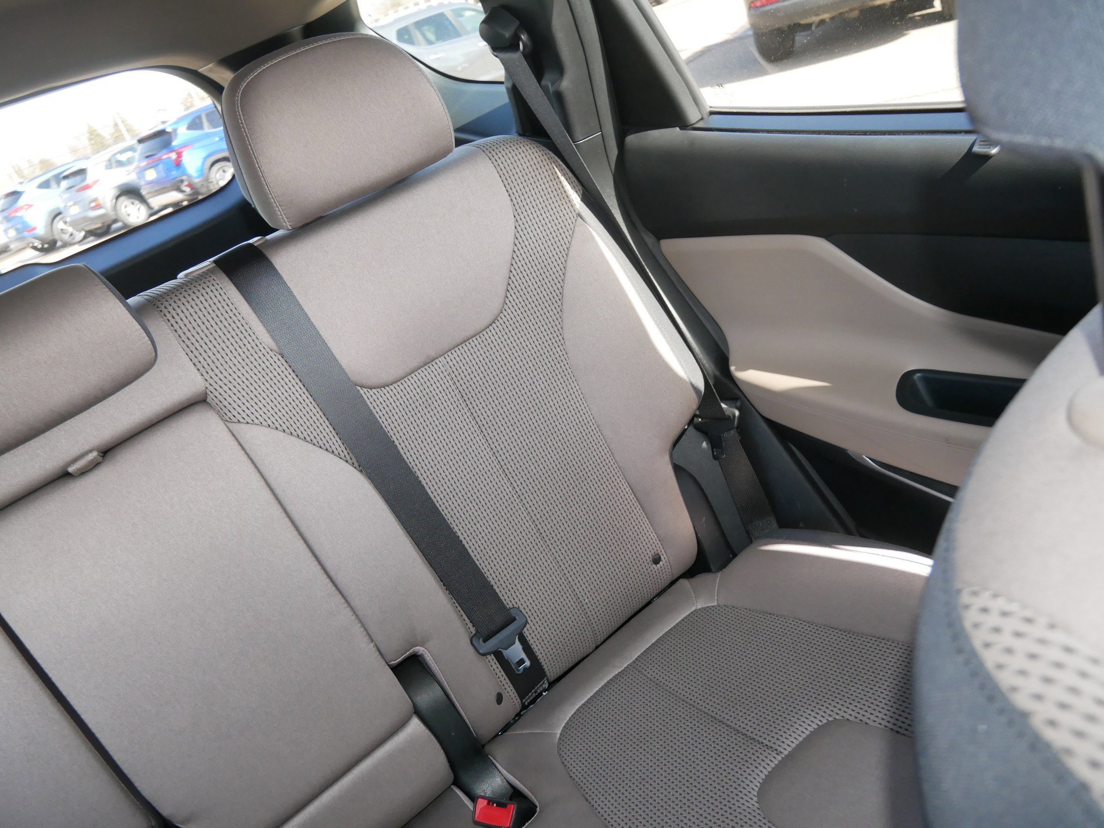 Used 2020 Hyundai Santa Fe SEL w/ Convenience Package image 14