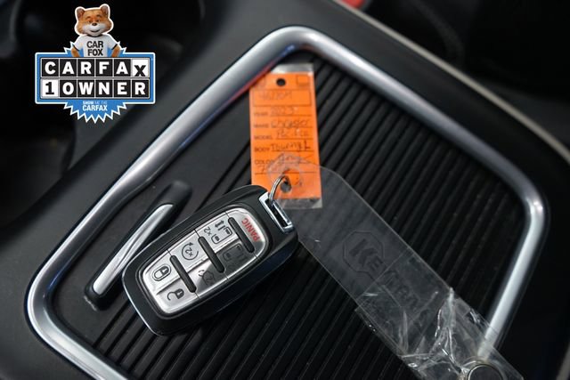Used 2023 Chrysler Pacifica Touring-L FWD image 25