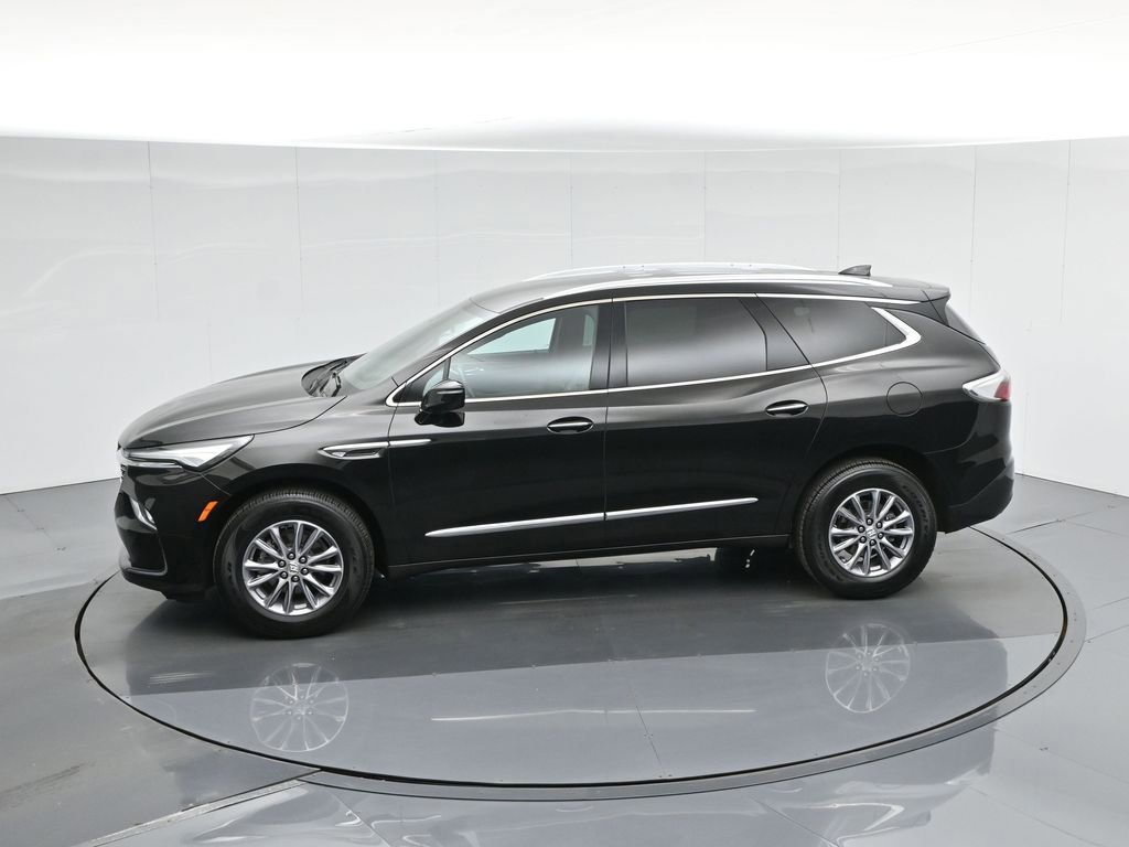 Used 2024 Buick Enclave Premium image 23