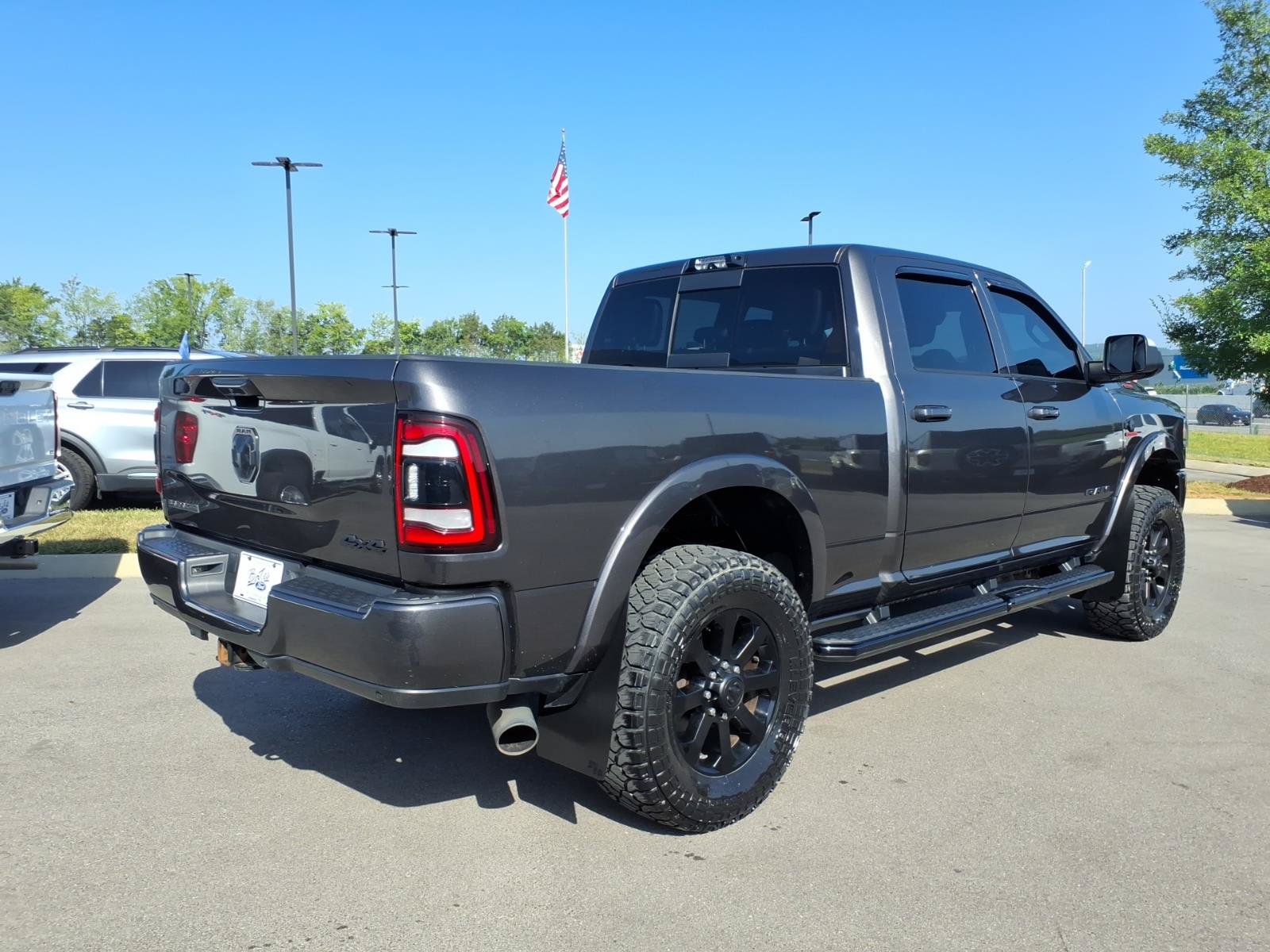 Used 2022 RAM 3500 Laramie w/ Night Edition AWD/4WD image 3