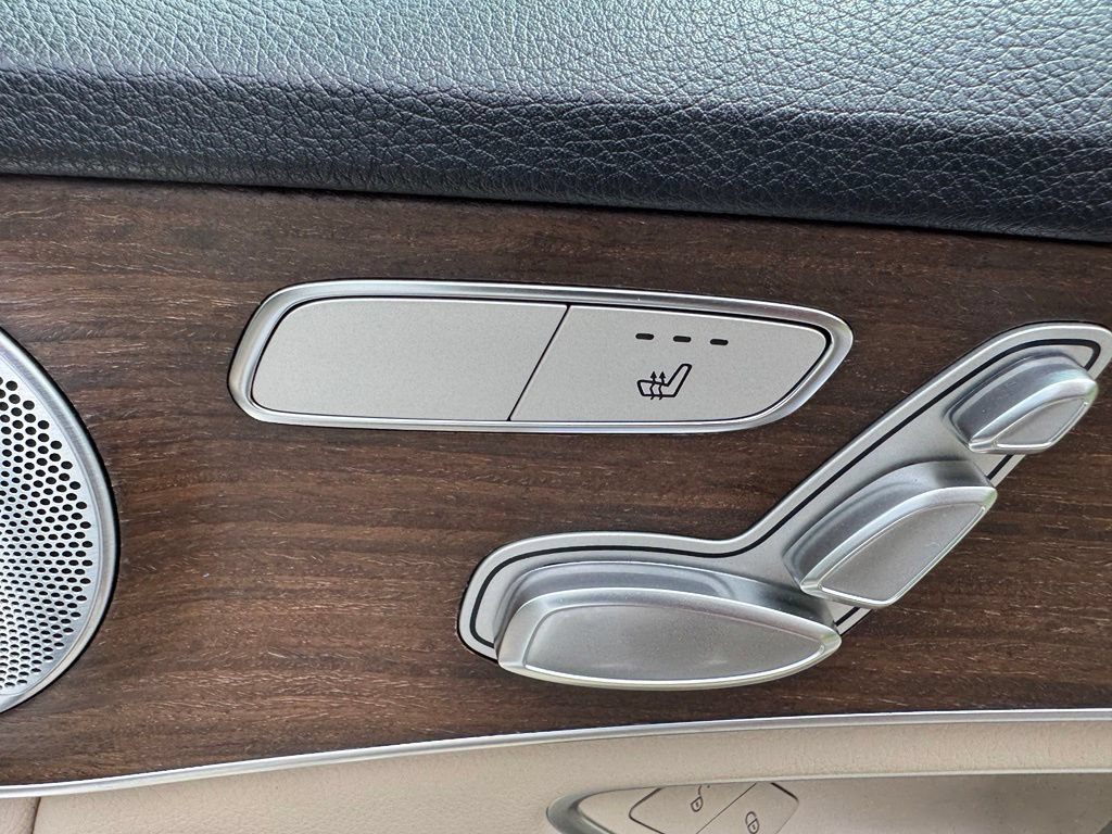 Used 2021 Mercedes-Benz C 300 4MATIC Sedan image 29