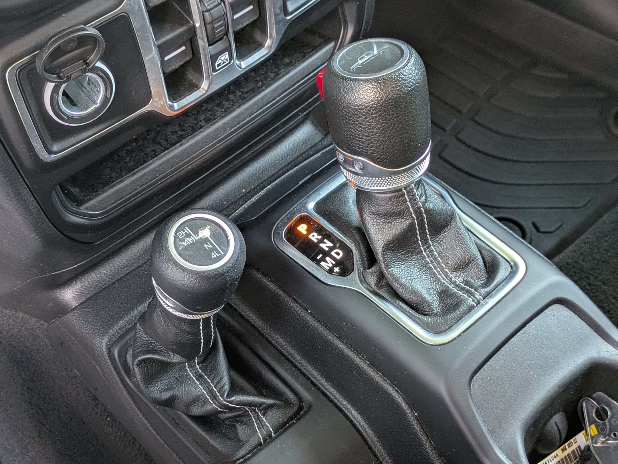 Used 2023 Jeep Gladiator Overland AWD/4WD image 20