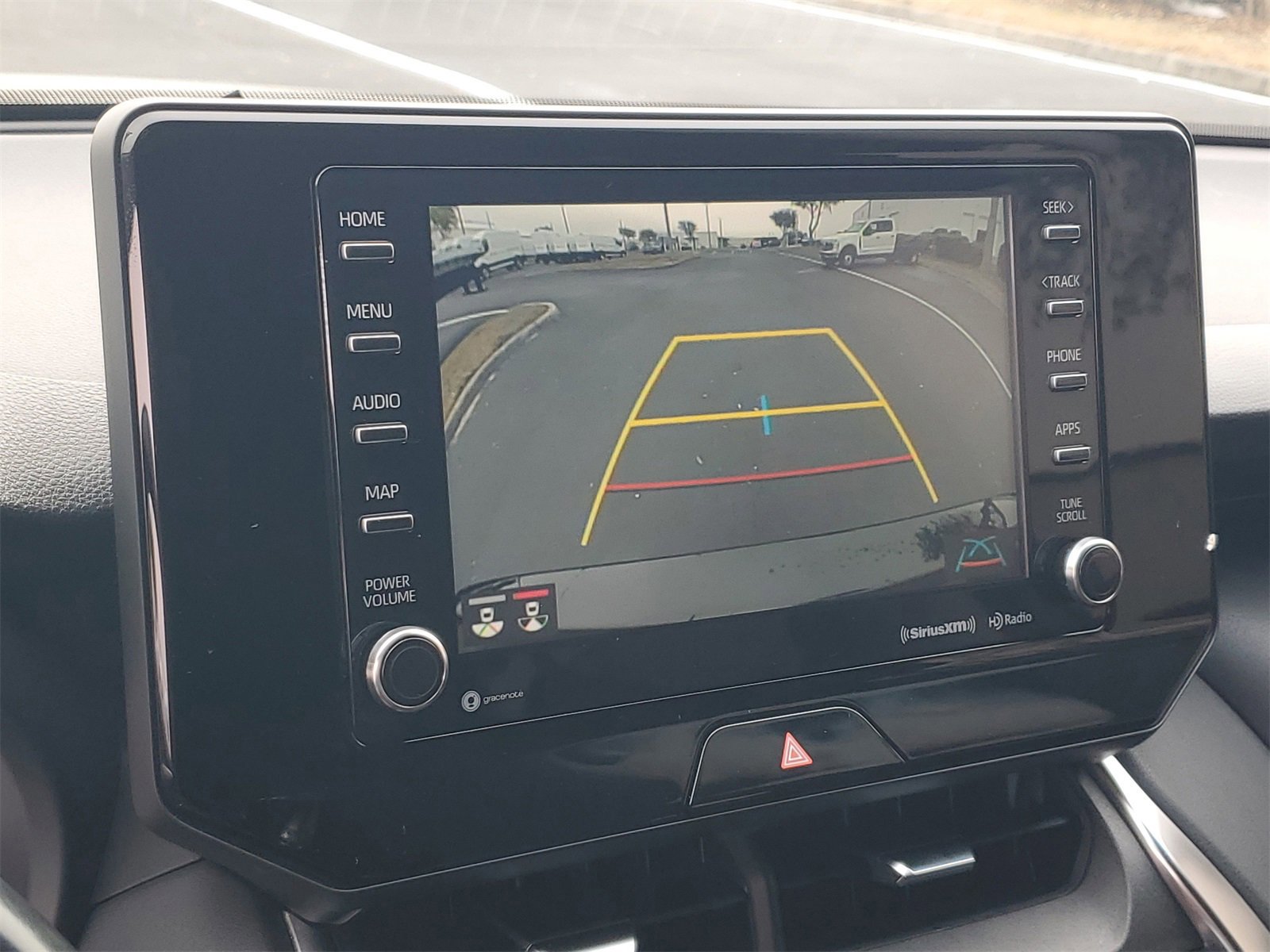 Used 2022 Toyota Venza LE image 25