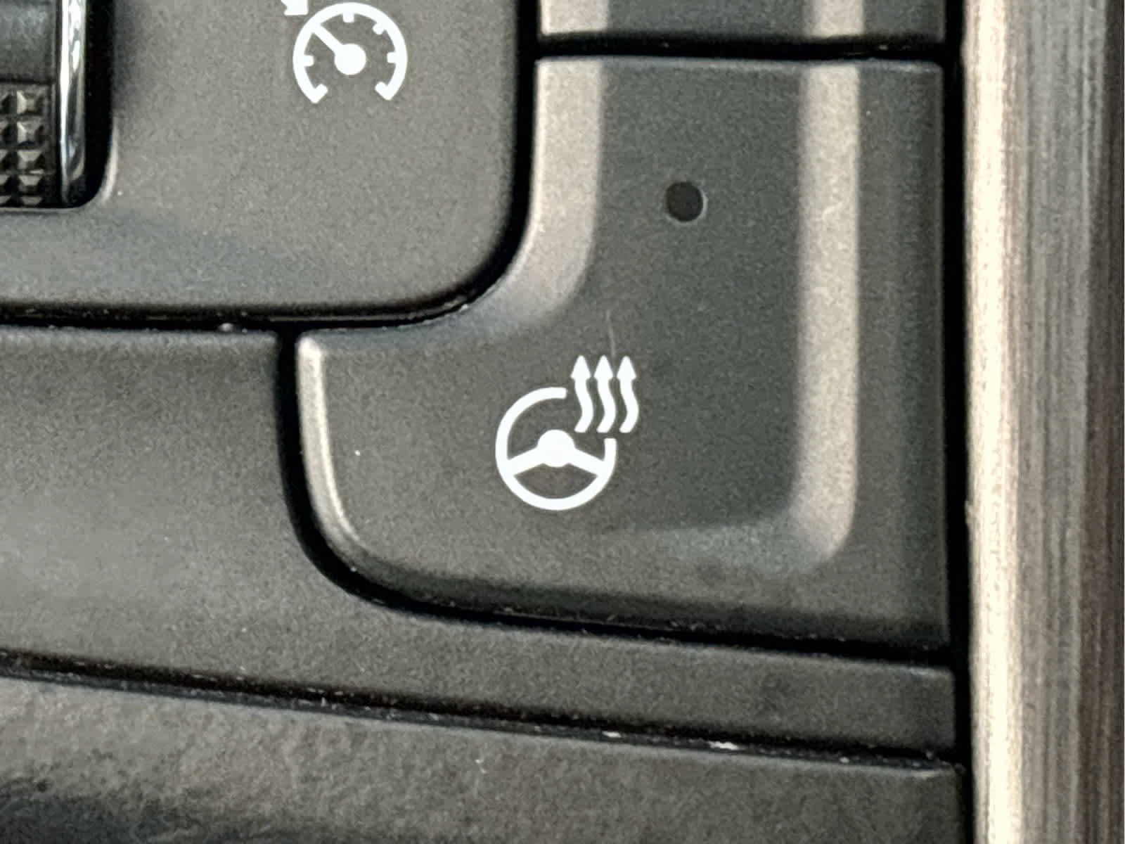 Used 2020 GMC Sierra 1500 Denali w/ Denali Ultimate Package image 14