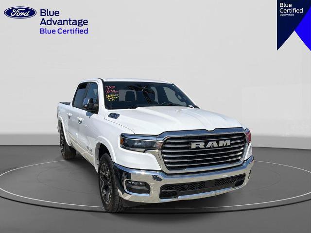 Used 2025 RAM 1500 Laramie AWD/4WD image 6