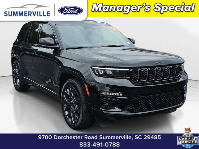 Used 2025 Jeep Grand Cherokee Summit w/ Obsidian Package