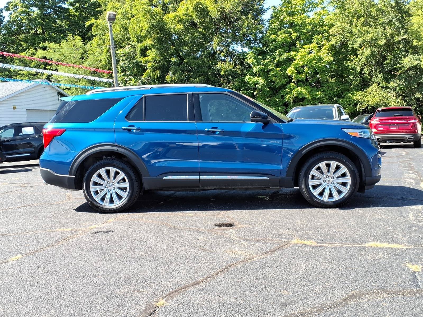 Certified 2022 Ford Explorer Limited AWD/4WD image 19