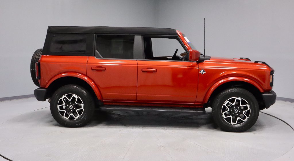 Certified 2024 Ford Bronco Outer Banks AWD/4WD image 12