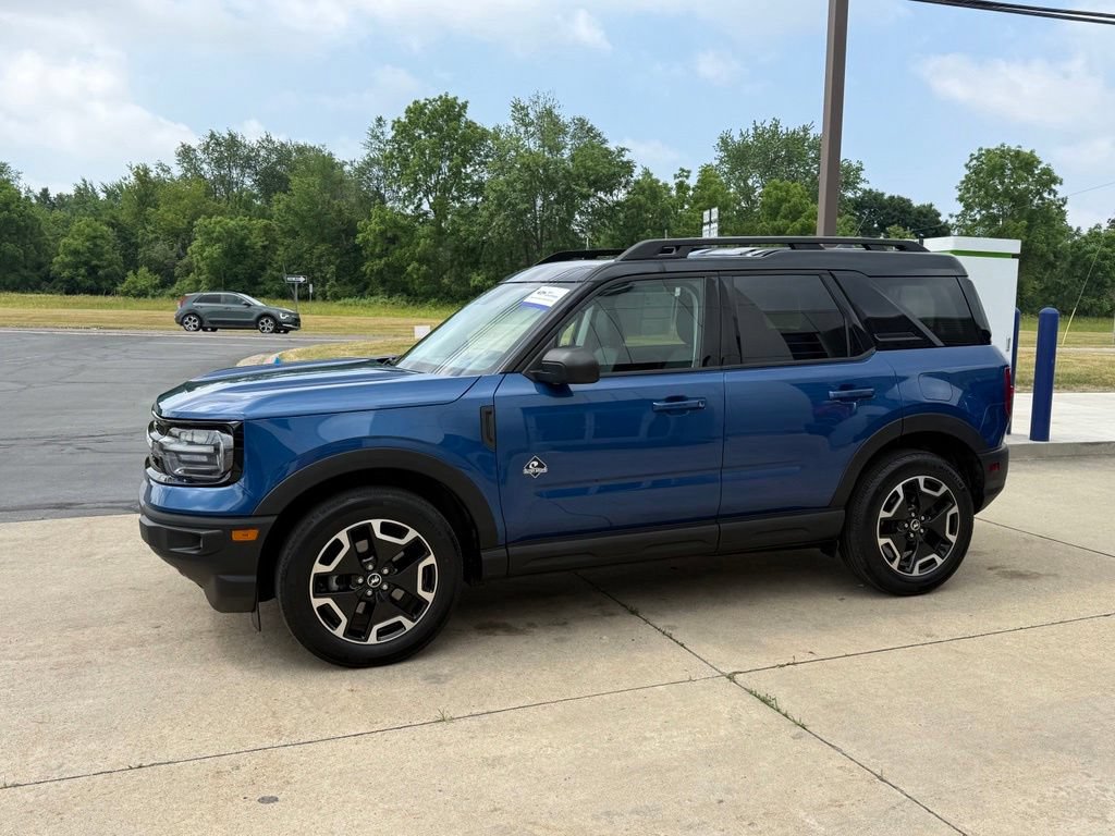 Certified 2023 Ford Bronco Sport Outer Banks AWD/4WD image 8