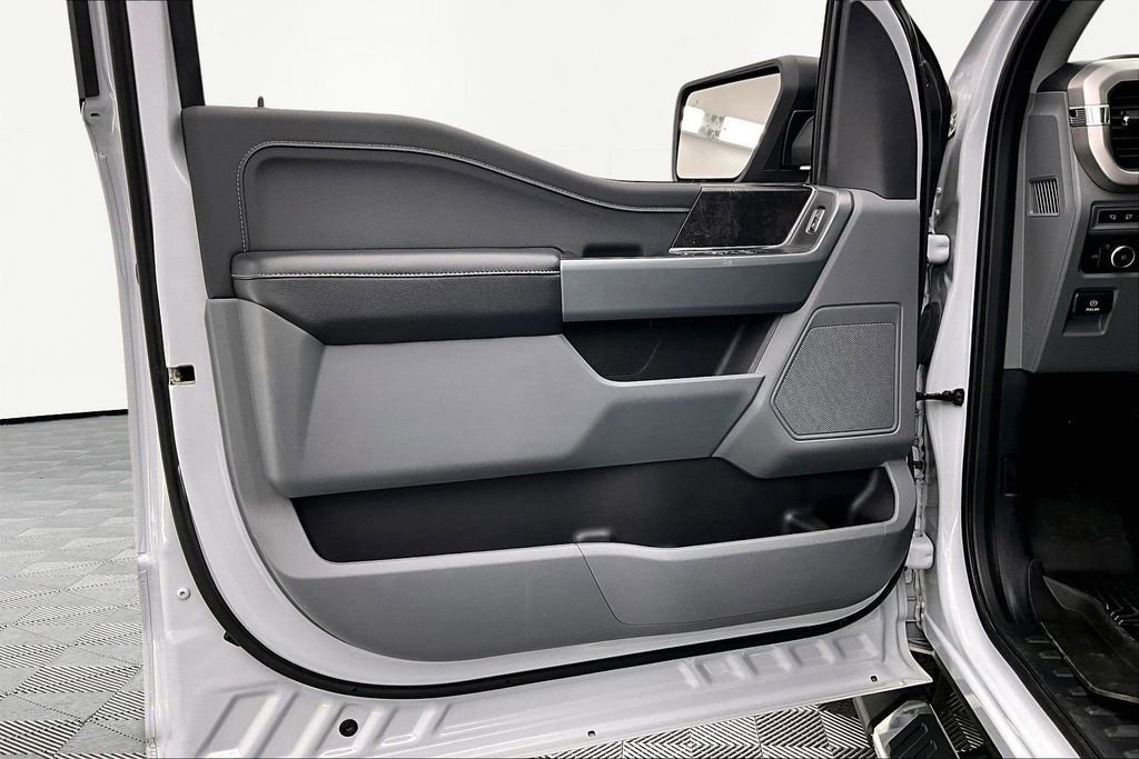 Certified 2022 Ford F150 XLT w/ Equipment Group 302A High image 24