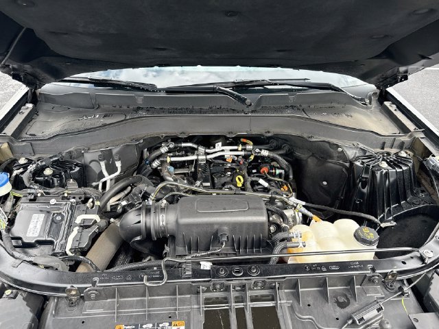 Certified 2022 Ford Explorer XLT AWD/4WD image 32