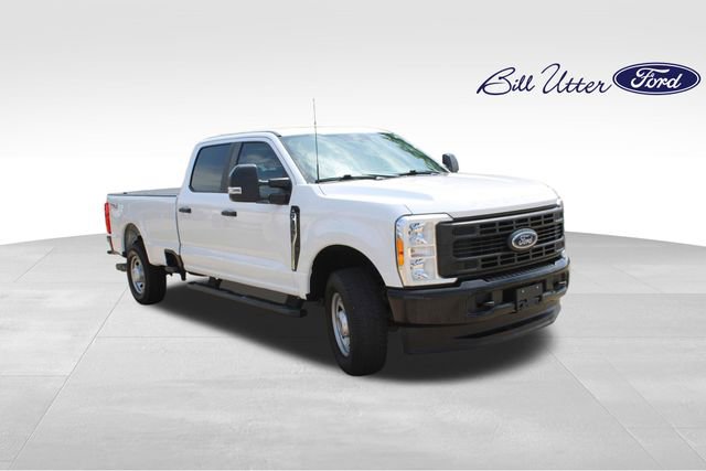 Certified 2023 Ford F350 XL w/ FX4 Off-Road Package AWD/4WD image 3