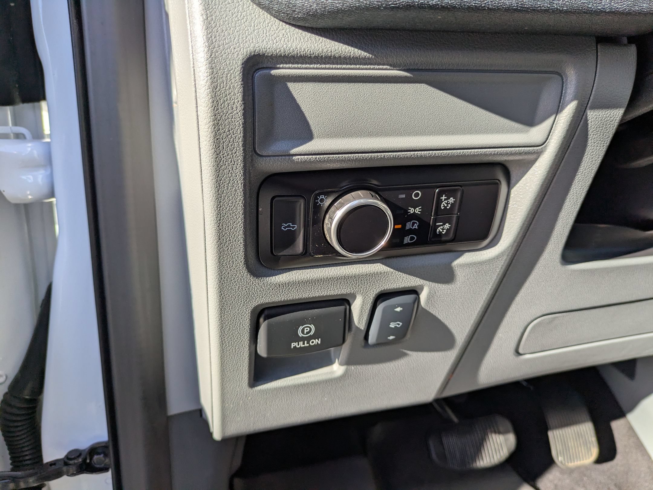 Certified 2025 Ford F150 Lightning Flash AWD/4WD image 18