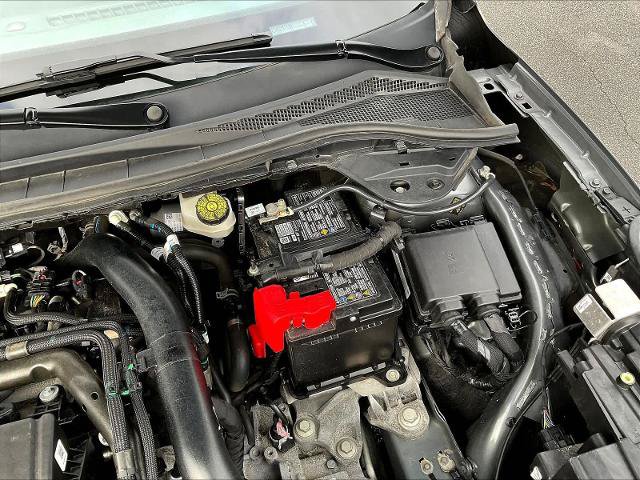 Certified 2025 Ford Escape Platinum AWD/4WD image 32
