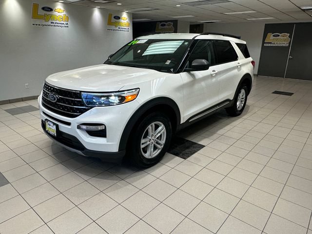 Certified 2024 Ford Explorer XLT w/ Equipment Group 202A AWD/4WD image 2