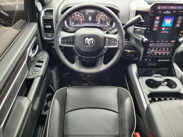Used 2025 RAM 3500 Laramie AWD/4WD image 21