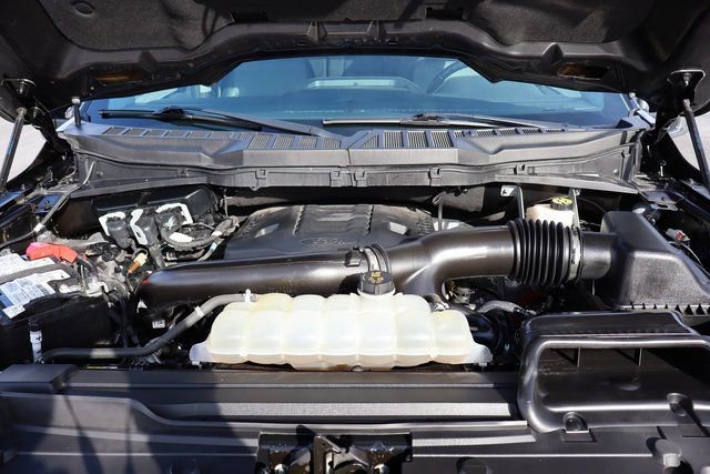 Certified 2022 Ford F150 Lariat w/ Equipment Group 502A High image 40