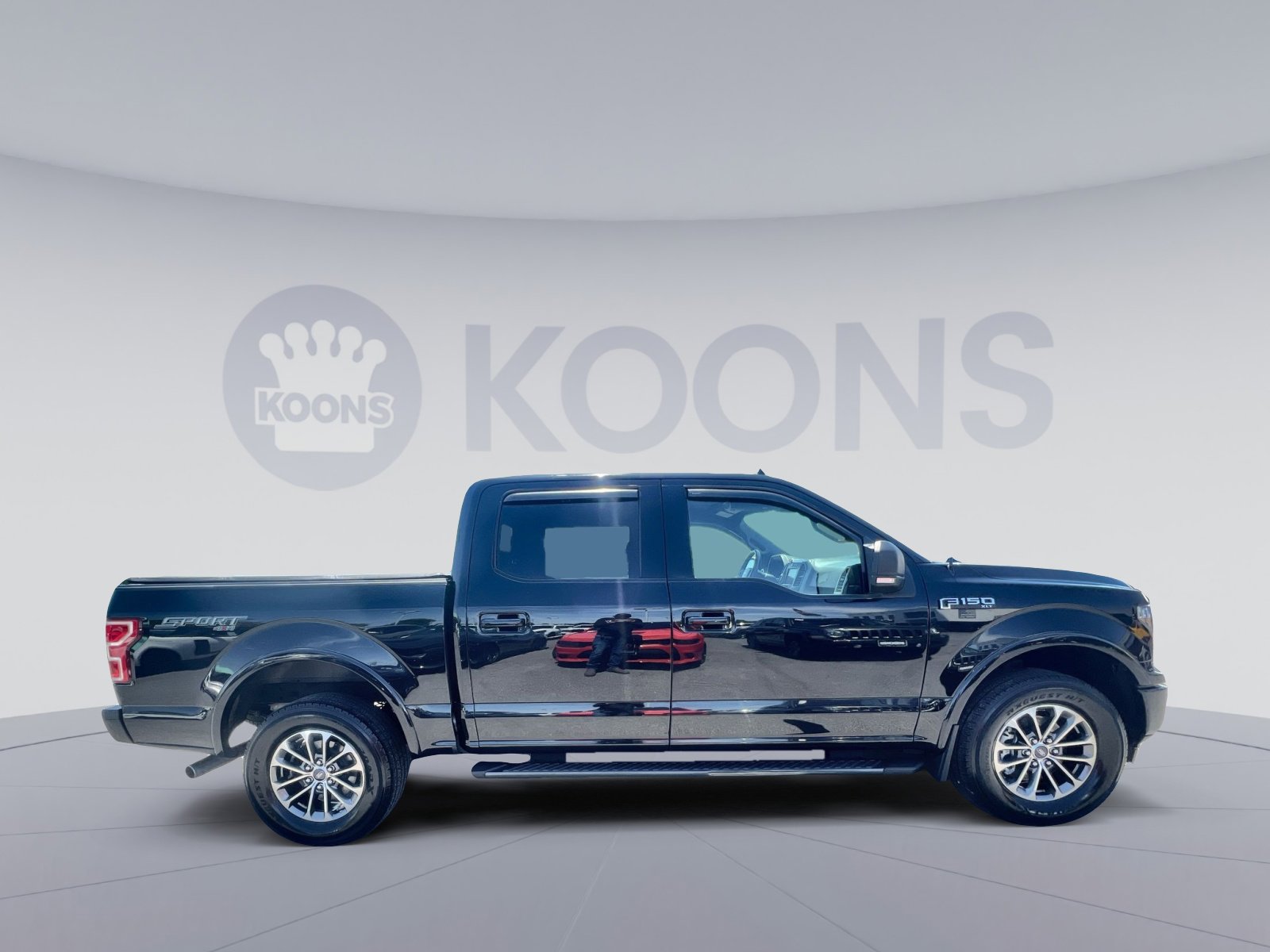 Certified 2020 Ford F150 XLT w/ Equipment Group 302A Luxury AWD/4WD image 17