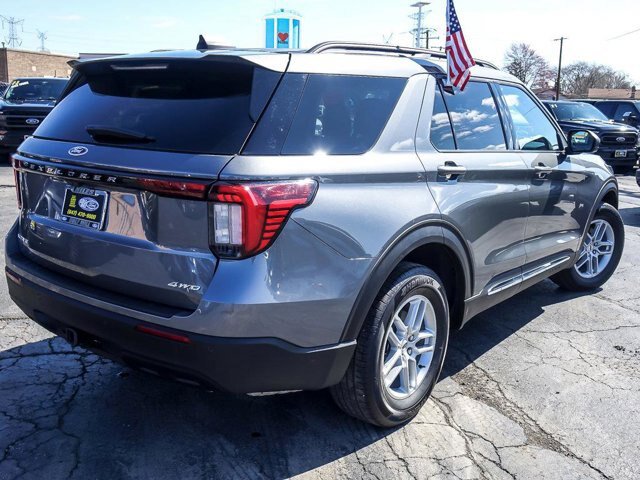 Certified 2025 Ford Explorer Active AWD/4WD image 10