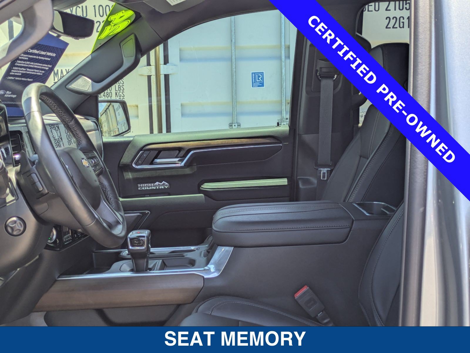 Used 2024 Chevrolet Silverado 1500 High Country w/ Technology Package AWD/4WD image 21