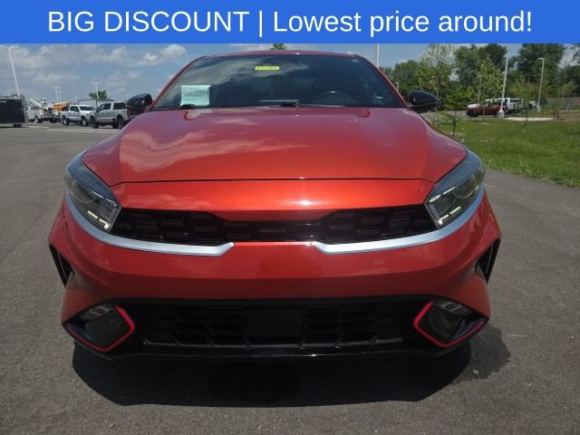 Used 2023 Kia Forte GT-Line w/ GT-Line Technology Package FWD image 3