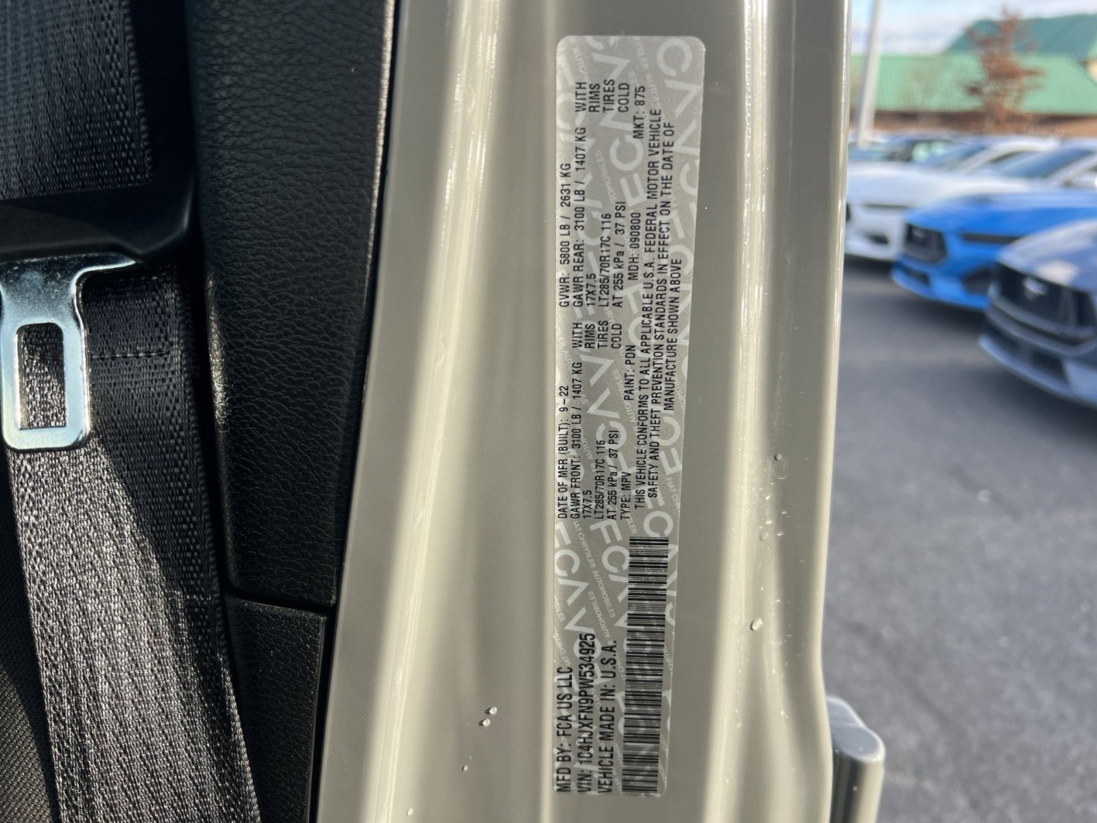 Used 2023 Jeep Wrangler Unlimited Rubicon w/ Steel Bumper Group image 28