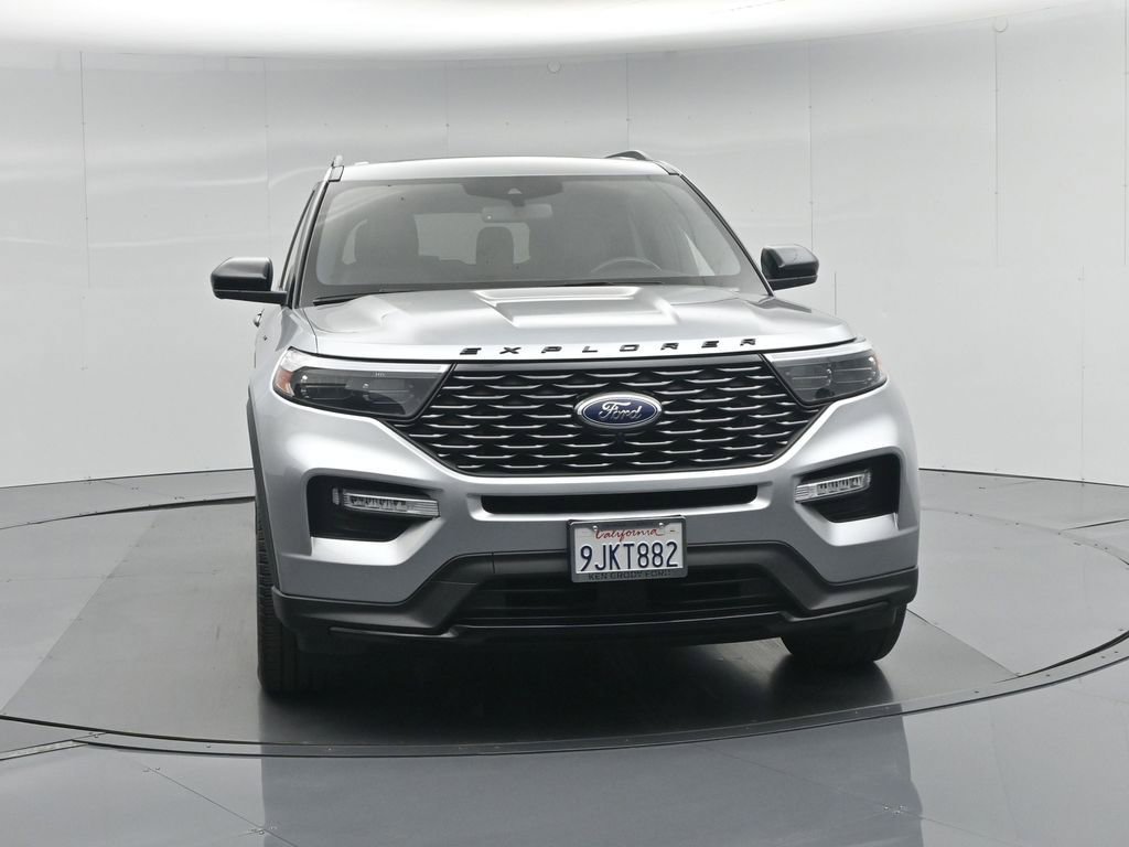 Certified 2023 Ford Explorer ST-Line w/ Class IV Trailer Tow Package RWD image 27