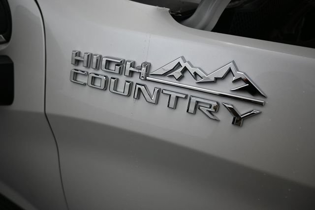Used 2022 Chevrolet Silverado 1500 High Country AWD/4WD image 29