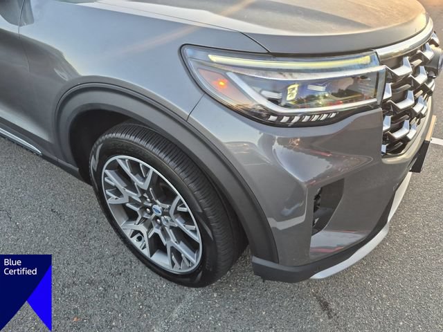 Certified 2025 Ford Explorer Platinum w/ Ultimate Package AWD/4WD image 9