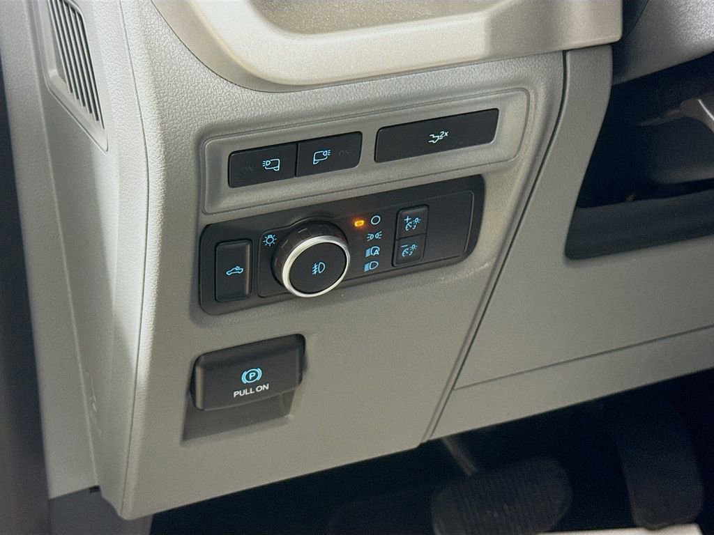 Certified 2022 Ford F150 XLT w/ Equipment Group 302A High image 15