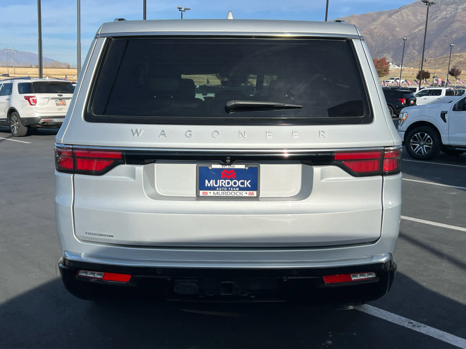 Used 2023 Jeep Wagoneer 4WD w/ Convenience Group I image 9