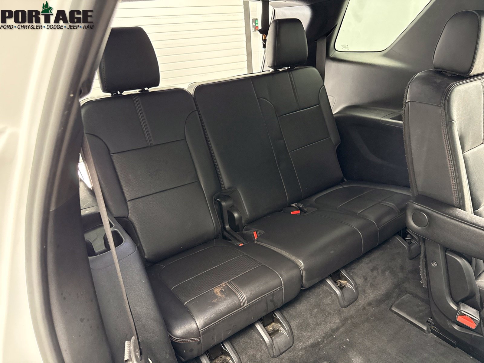 Used 2022 Chevrolet Traverse RS w/ LPO, Floor Liner Package AWD/4WD image 32