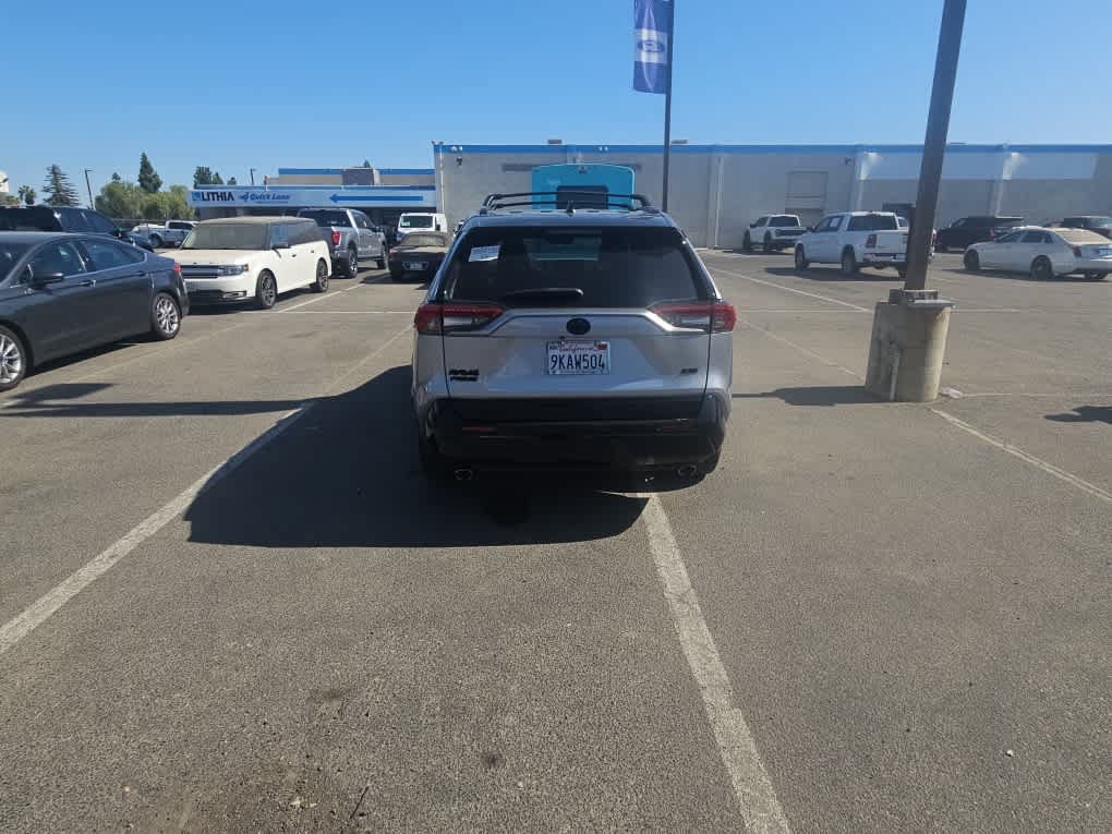 Used 2024 Toyota RAV4 XSE w/ Weather Package AWD/4WD image 6
