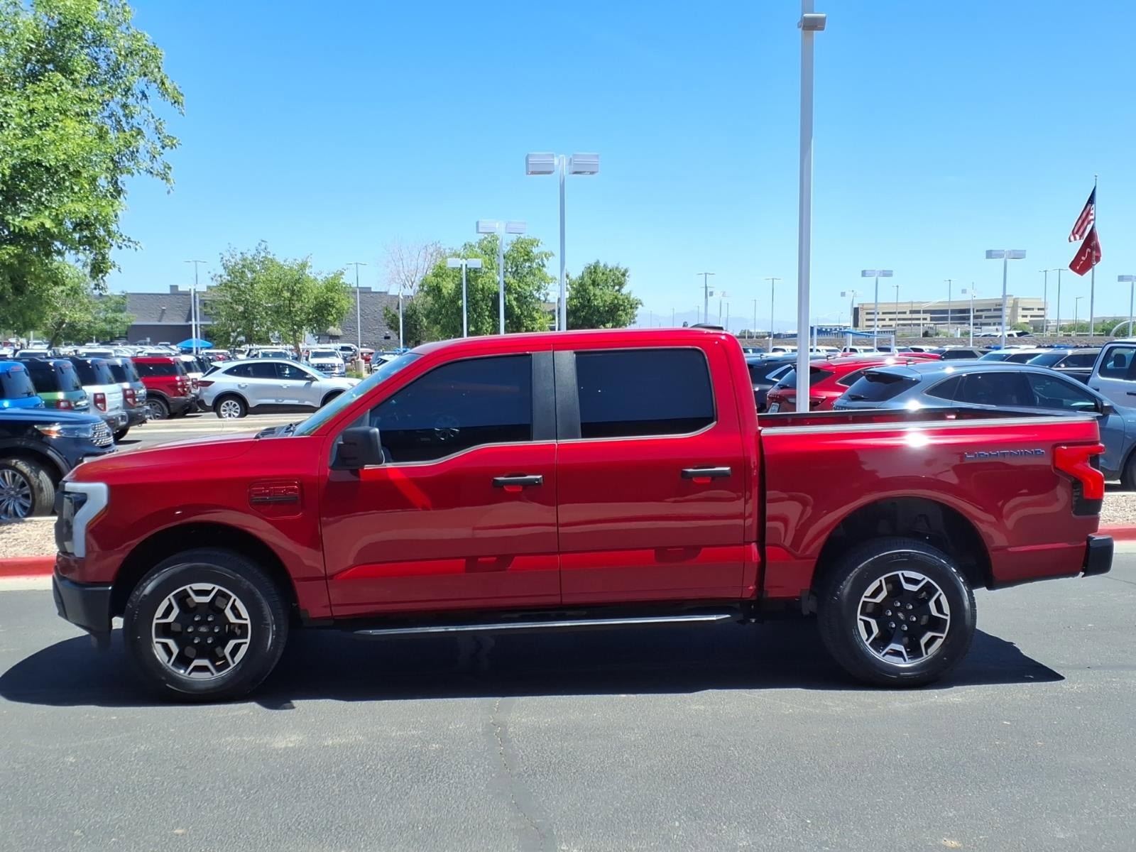 Certified 2023 Ford F150 Lightning Pro AWD/4WD image 7
