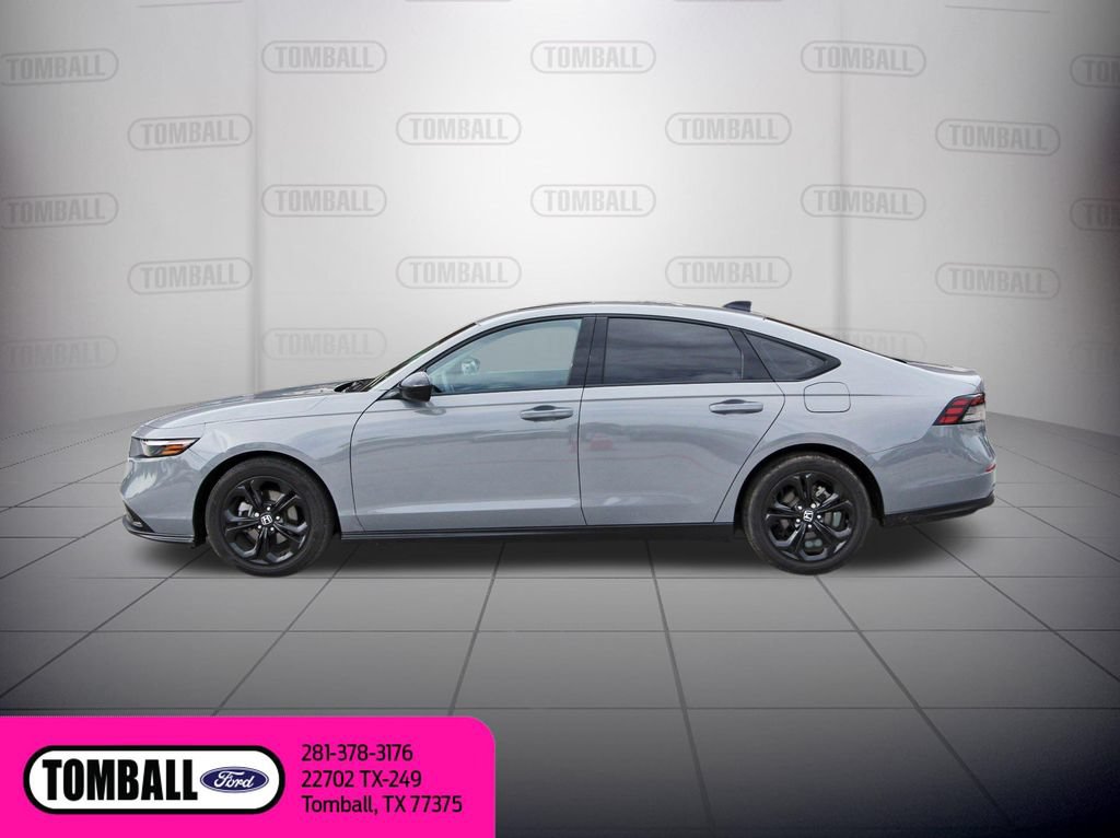 Used 2025 Honda Accord SE image 5